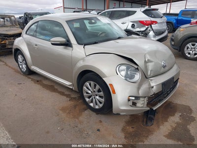 VOLKSWAGEN BEETLE 2012