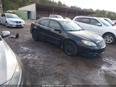 CHRYSLER 200 2012