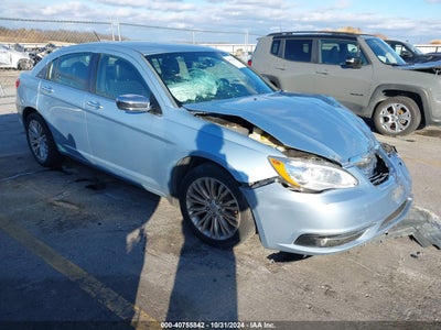 CHRYSLER 200 2012