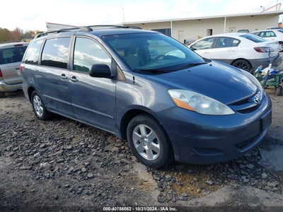TOYOTA SIENNA 2008