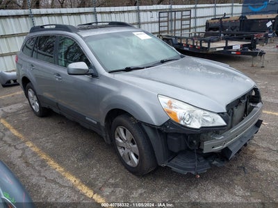 SUBARU OUTBACK 2011