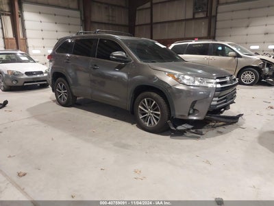 TOYOTA HIGHLANDER 2018