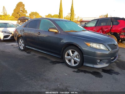 TOYOTA CAMRY 2011