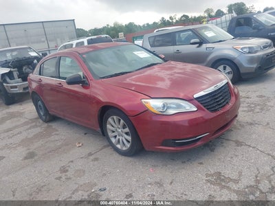 CHRYSLER 200 2013