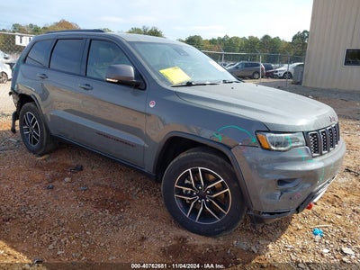 JEEP GRAND CHEROKEE 2021