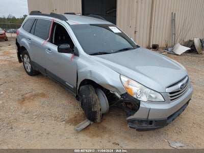 SUBARU OUTBACK 2012