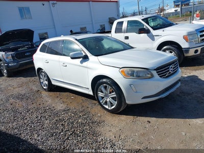 VOLVO XC60 2017