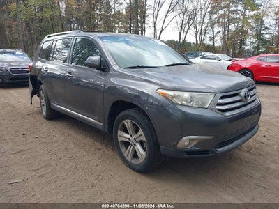 TOYOTA HIGHLANDER 2013
