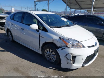 TOYOTA PRIUS PLUG-IN 2012
