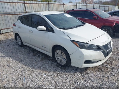 NISSAN LEAF 2018