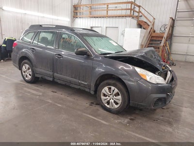 SUBARU OUTBACK 2013