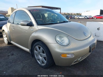 VOLKSWAGEN NEW BEETLE 2001