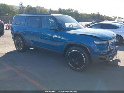 RIVIAN R1S 2025