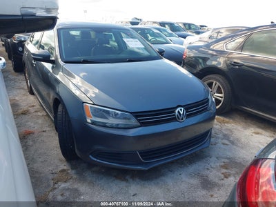 VOLKSWAGEN JETTA 2013
