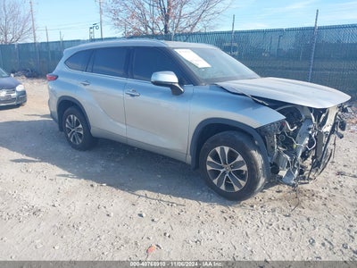 TOYOTA HIGHLANDER 2021