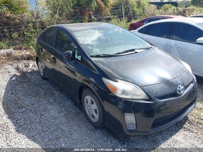 TOYOTA PRIUS 2011