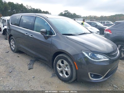 CHRYSLER PACIFICA HYBRID 2018