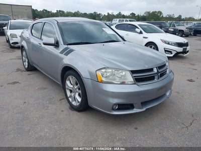 DODGE AVENGER 2013