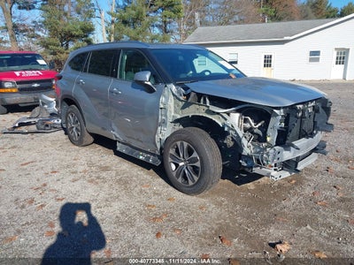 TOYOTA HIGHLANDER 2020