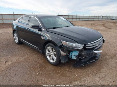 FORD TAURUS 2017