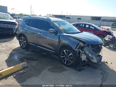 NISSAN ROGUE 2017