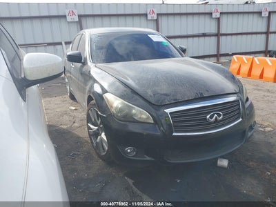 INFINITI M37 2011