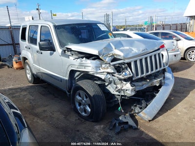 JEEP LIBERTY 2012