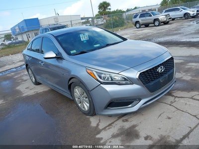 HYUNDAI SONATA HYBRID 2016