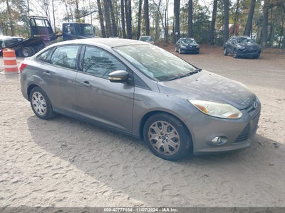 FORD FOCUS 2012