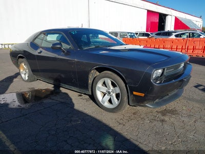 DODGE CHALLENGER 2013