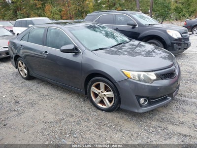 TOYOTA CAMRY 2013