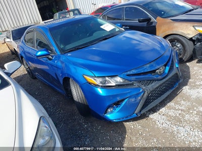 TOYOTA CAMRY 2020