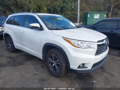 TOYOTA HIGHLANDER 2016