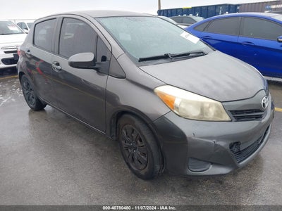 TOYOTA YARIS 2013