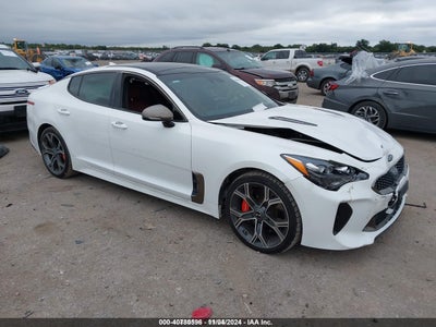 KIA STINGER 2021