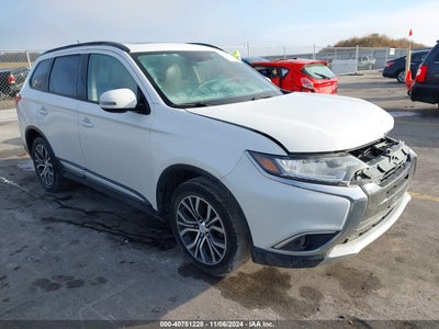 MITSUBISHI OUTLANDER 2016