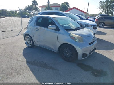 SCION IQ 2014