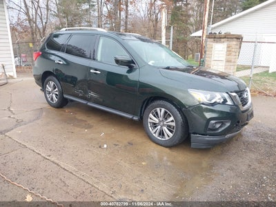 NISSAN PATHFINDER 2019