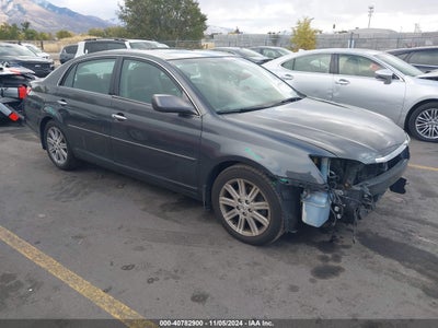 TOYOTA AVALON 2010