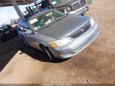 TOYOTA AVALON 2000