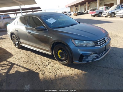 VOLKSWAGEN PASSAT 2016