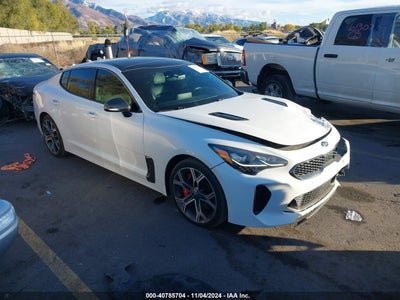 KIA STINGER 2021