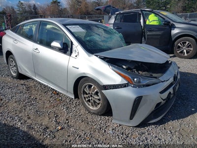 TOYOTA PRIUS 2019