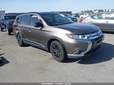 MITSUBISHI OUTLANDER 2018