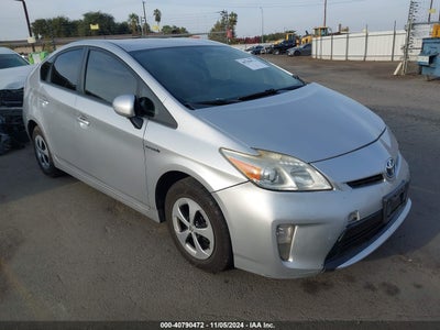 TOYOTA PRIUS 2015