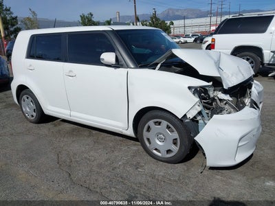 SCION XB 2014