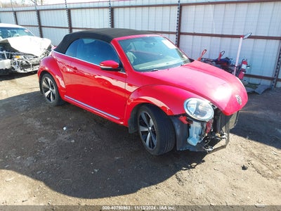 VOLKSWAGEN BEETLE 2013