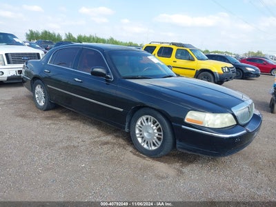 LINCOLN TOWN CAR 2008