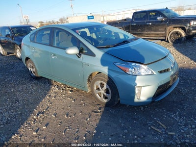 TOYOTA PRIUS 2014