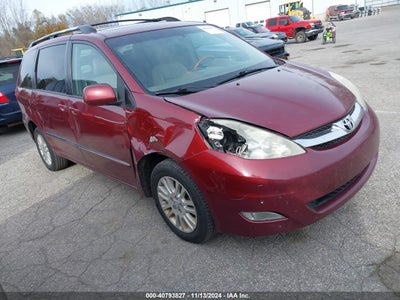 TOYOTA SIENNA 2008